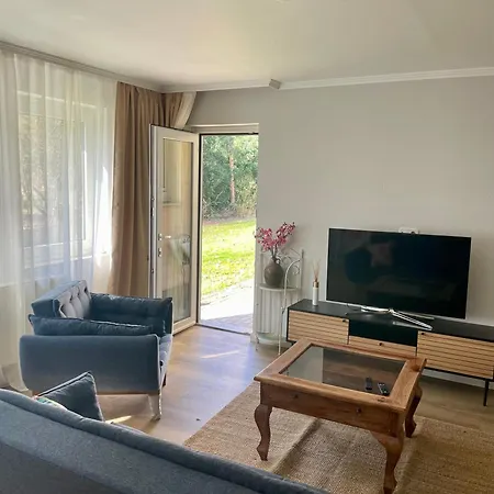 By The Park, For Bike Lovers * 알스펠트